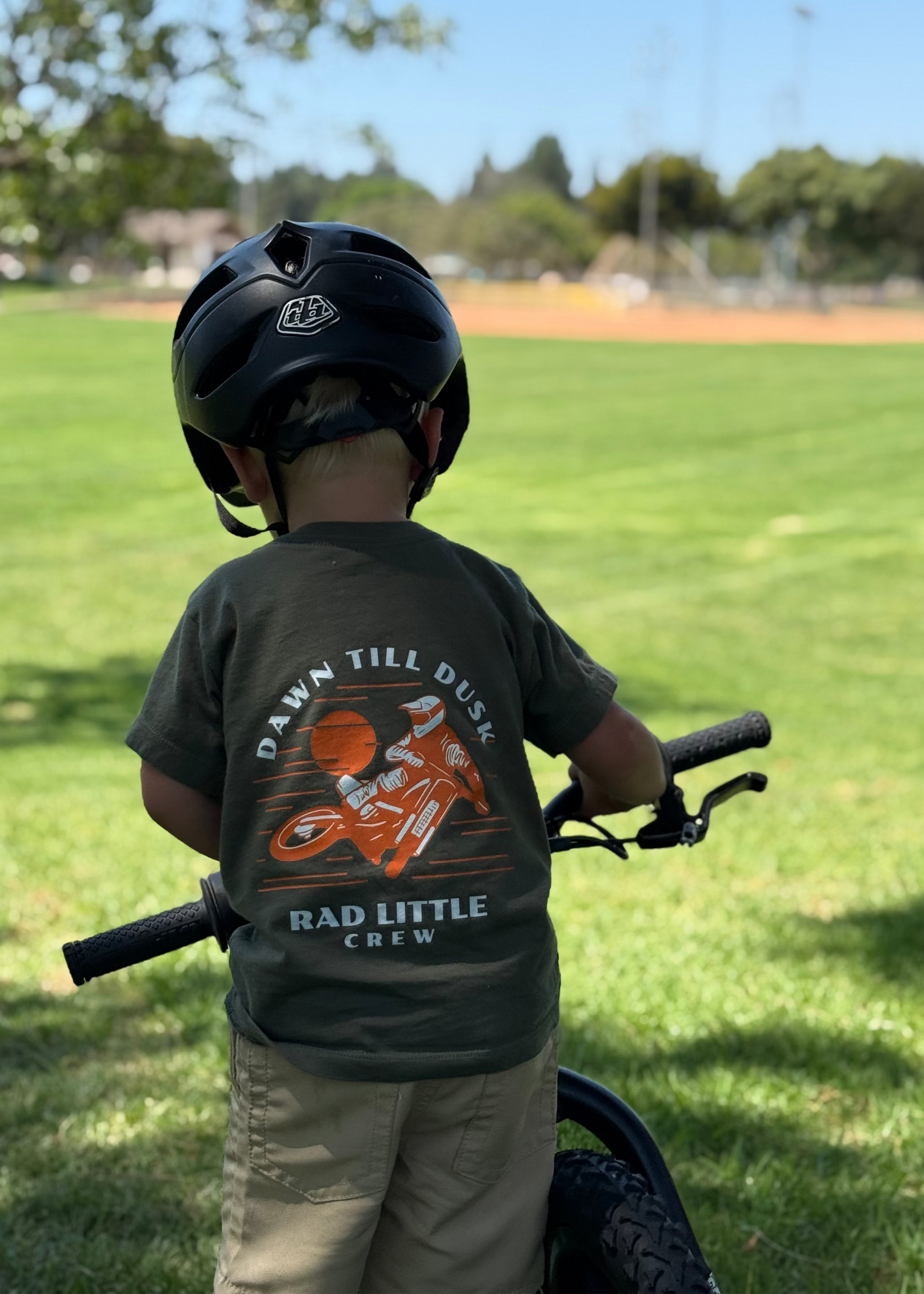 Dawn Till Dusk - Army Green